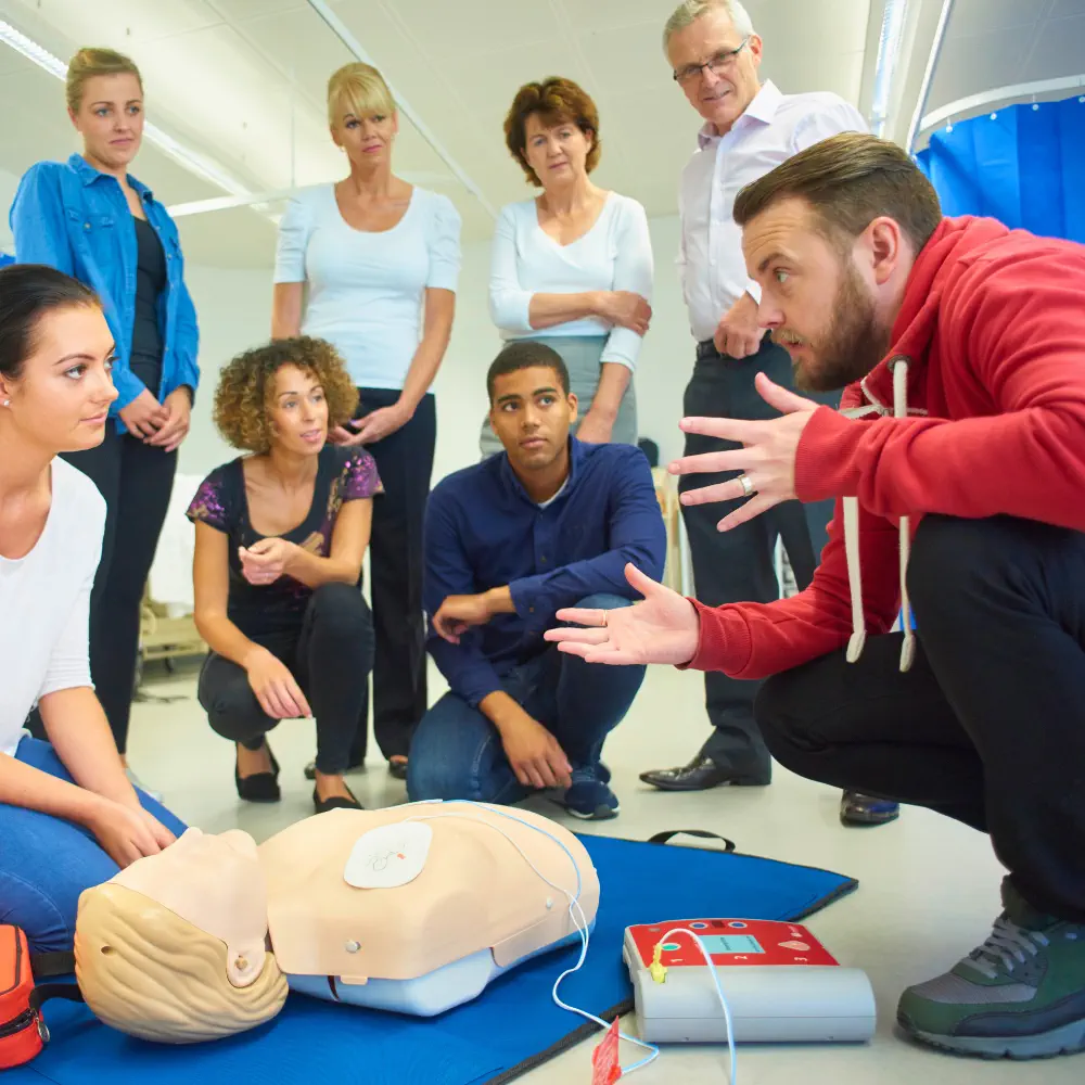 AED Einweisung gem. §11 MPBetreibV Inhouse Event + AED Workshop AED Einweisung gem. §10 MPBetreibV Inhouse Event + AED Workshop